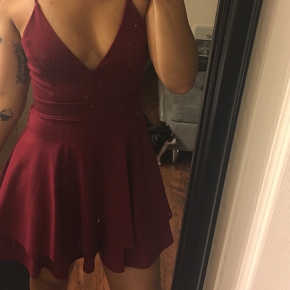 Little Maroon Dress - Picture 2 of 3